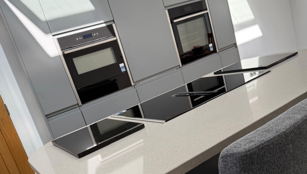 Kitchen extension design with Stori and NEFF appliances.